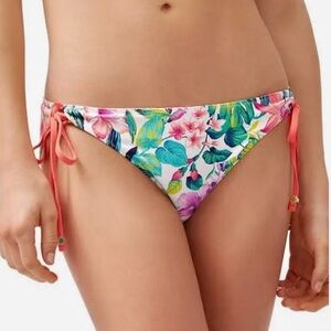 Tommy Bahama Fleur De Flora Reversible String Bottom